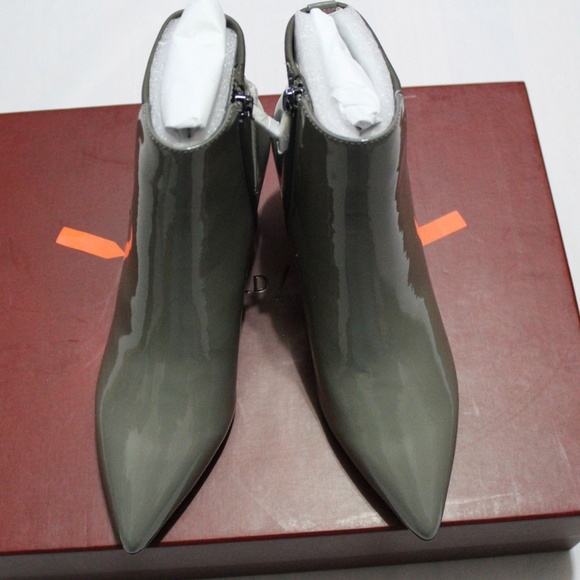 Donald J. Pliner Shoes - DONALD J PLINER FERIS CARBON PATENT BOOTIE
